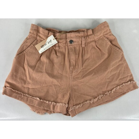 New In Collection Women Medium Blush Shorts Cutoff Cuff Scrunch Waist NWT - Picture 1 of 5